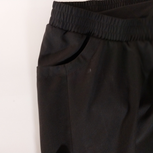 Wisk Scrub Women's Stylish Black Jogger Pants - Picture 9 of 11